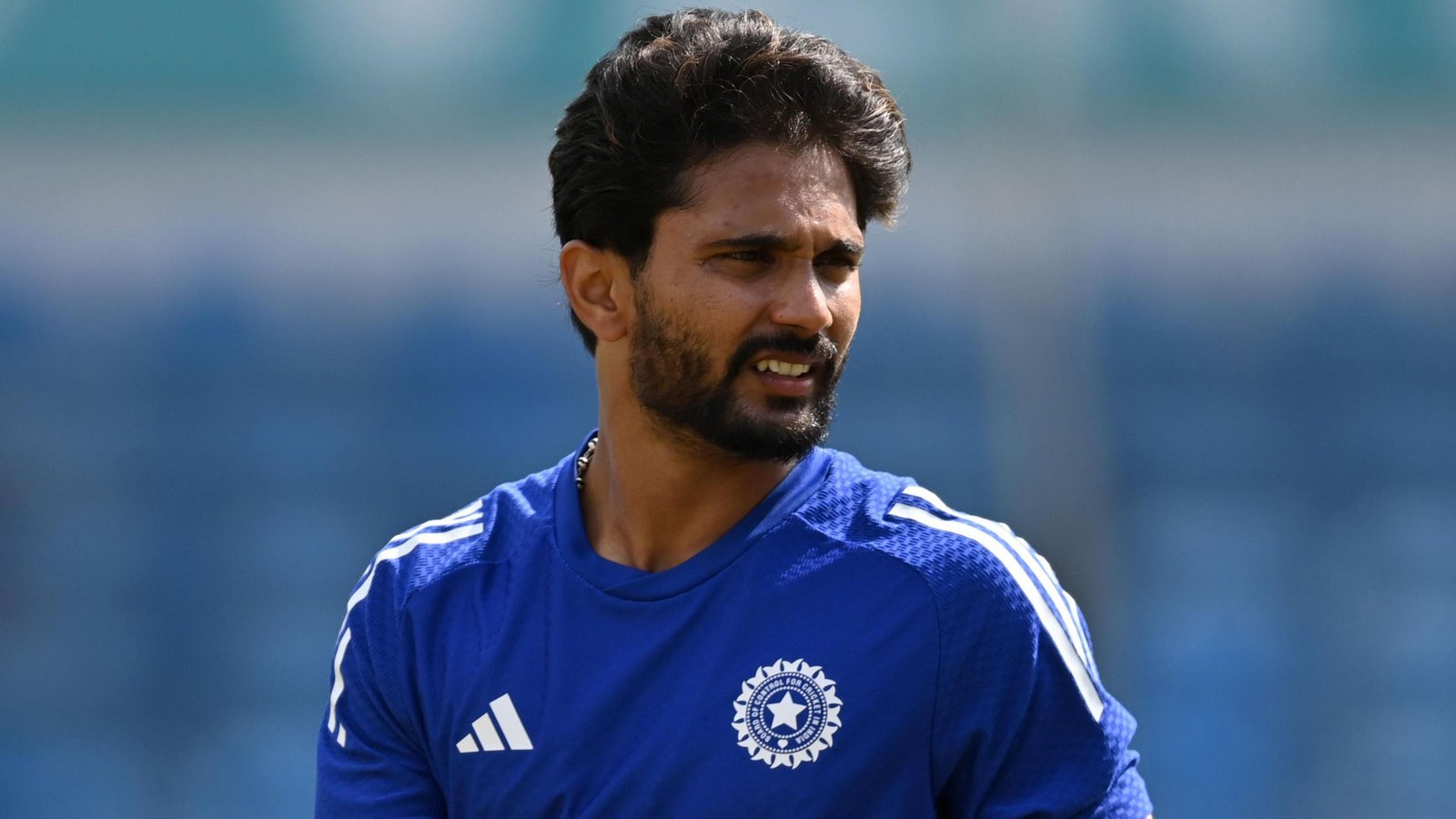 ఇంగ్లాండ్ సిరీస్‌కు ముందు భారత జట్టుకు భారీ షాక్..! కీలక ఆటగాడు గాయంతో దూరం.. పూర్తి వివరాలు చదవండి.