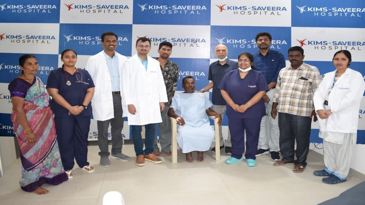 శస్త్రచికిత్స లేకుండానే బ్రెయిన్ అన్యూరిజానికి చికిత్స.. అనంతపురం కిమ్స్ సవీరా వైద్యుల అరుదైన విజయం!
