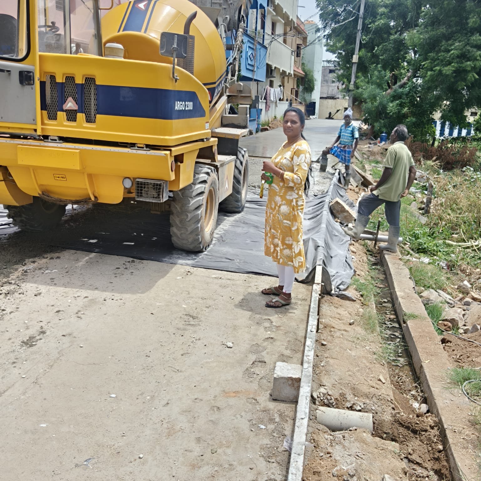 గురజాల జగన్మోహన్ అభివృద్ధికి భవ్య బాసట..46వార్డులో జోరైన ప్రచారం! - Additional Image